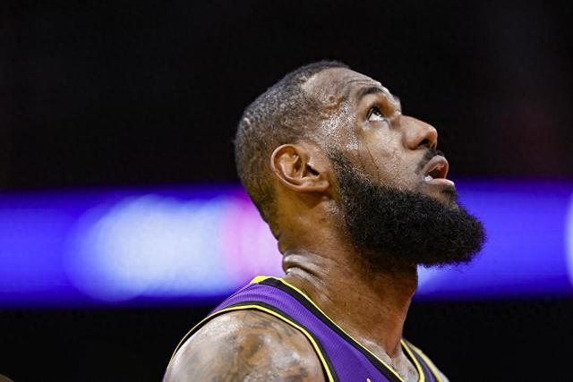 约基奇三节19+14+11 掘金大胜老鹰回西部第一